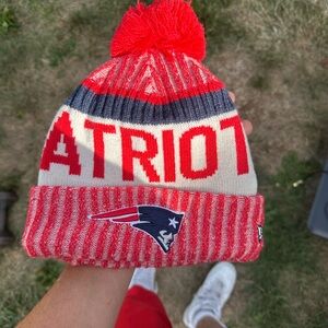 New England Patriots Knit Beanie with Pom